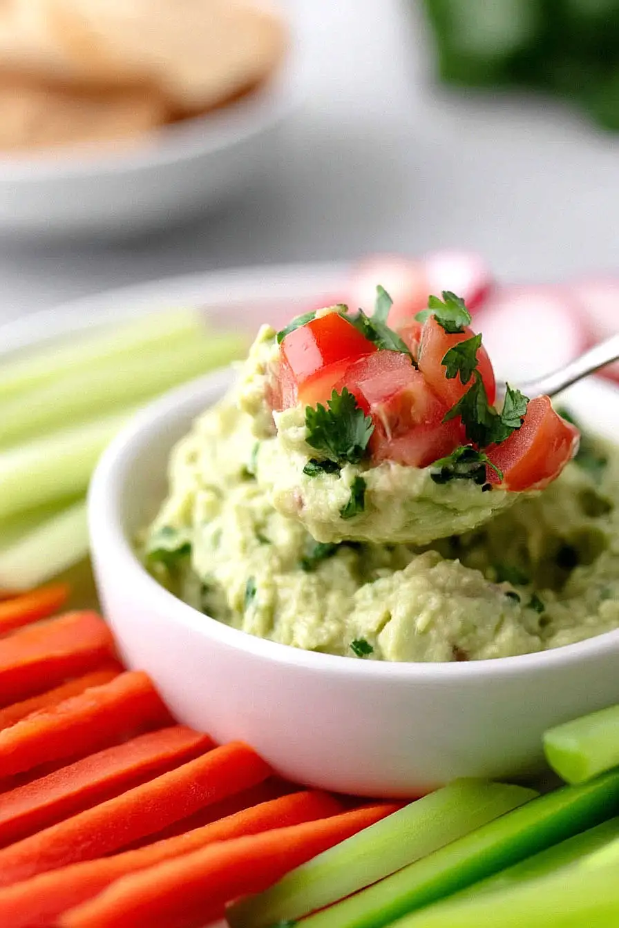 guacamole with veggie sticks