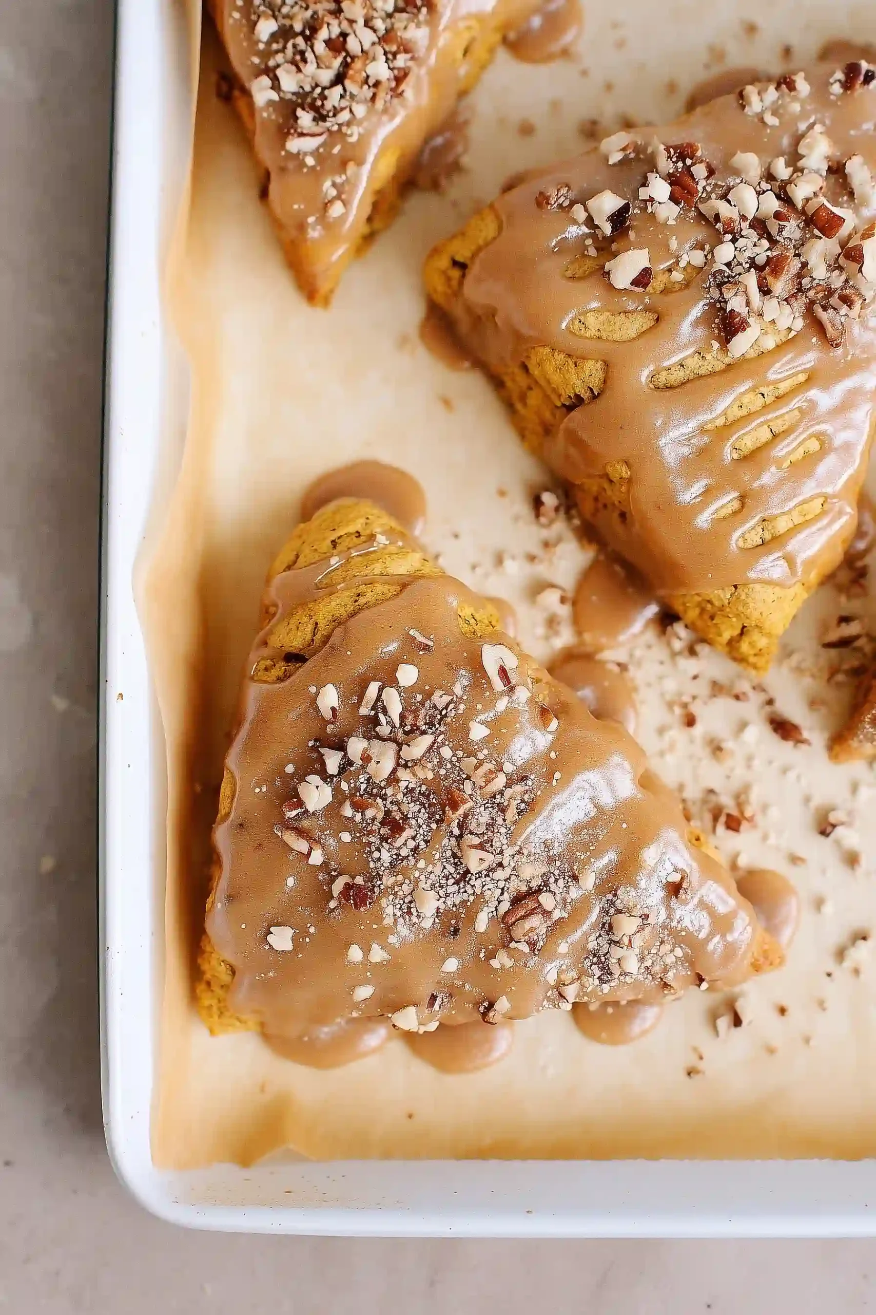 maple pecan pumpkin scones