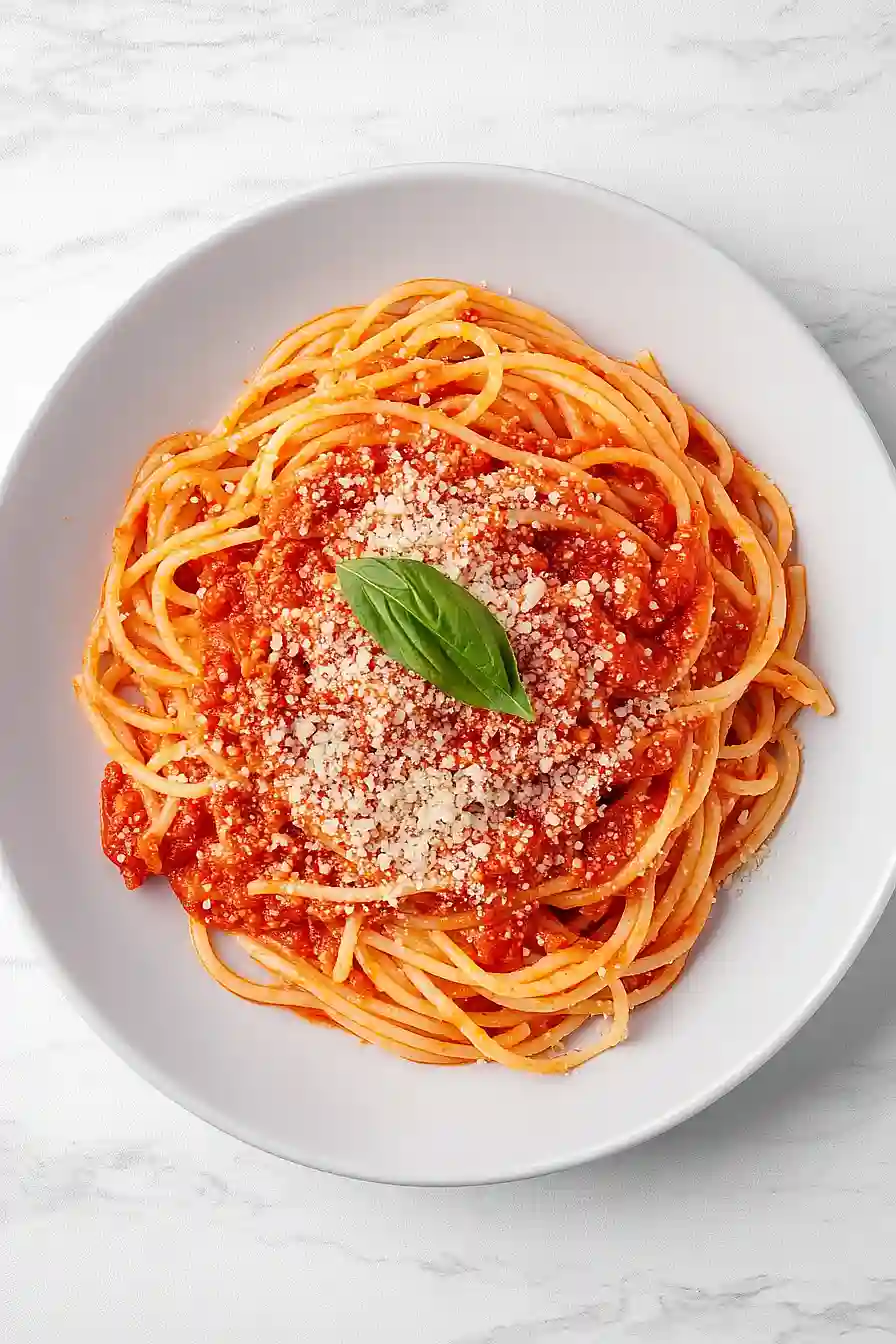 spaghetti with tomato sauce