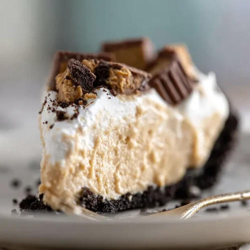 peanut butter pie with oreo crust