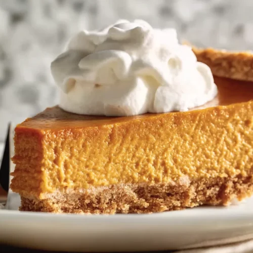 Tasty Pumpkin Pie with Graham Cracker Crust
