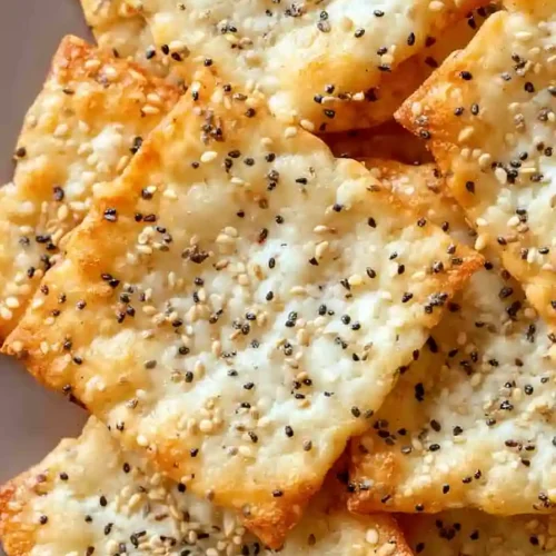 everything bagel cottage cheese crackers