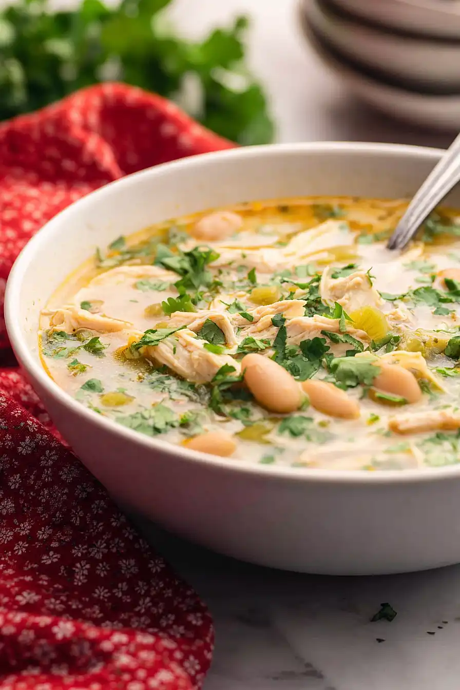 white chicken chili with greek yogurt