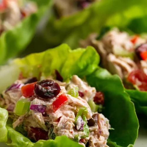 mediterranean tuna salad wrap