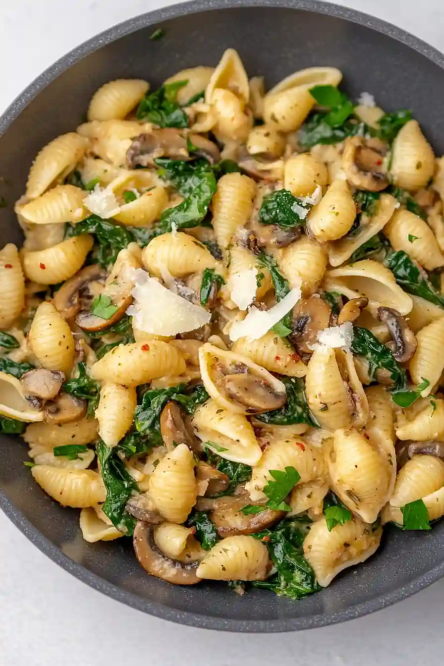 mushroom spinach pasta salad