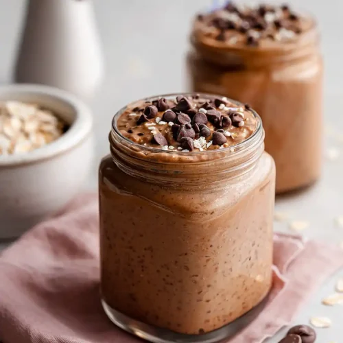 Chocolate Peanut Butter Overnight Oats with Protein Powder