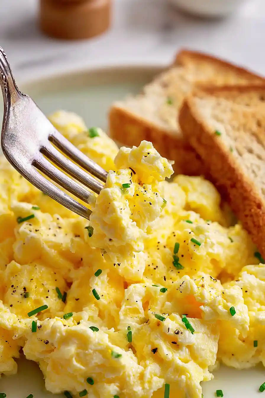Cottage Cheese Scrambled Eggs